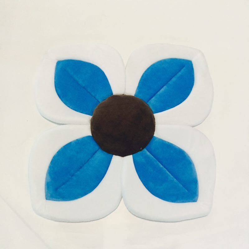 Blooming Bath Lotus - Baby Bath