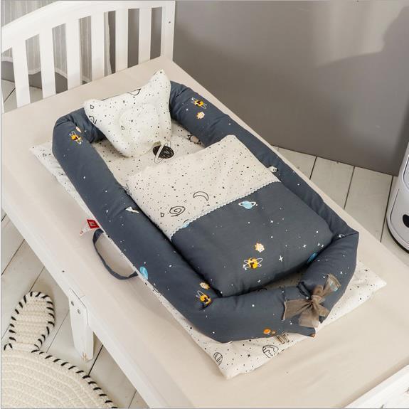 Newborn Foldable Portable Crib