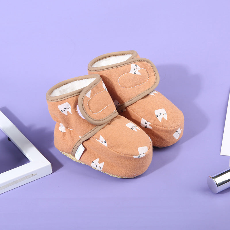 Newborn Cotton and Velcro Boots